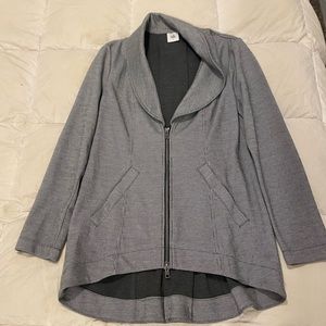 Brand new never worn cabi cardigan